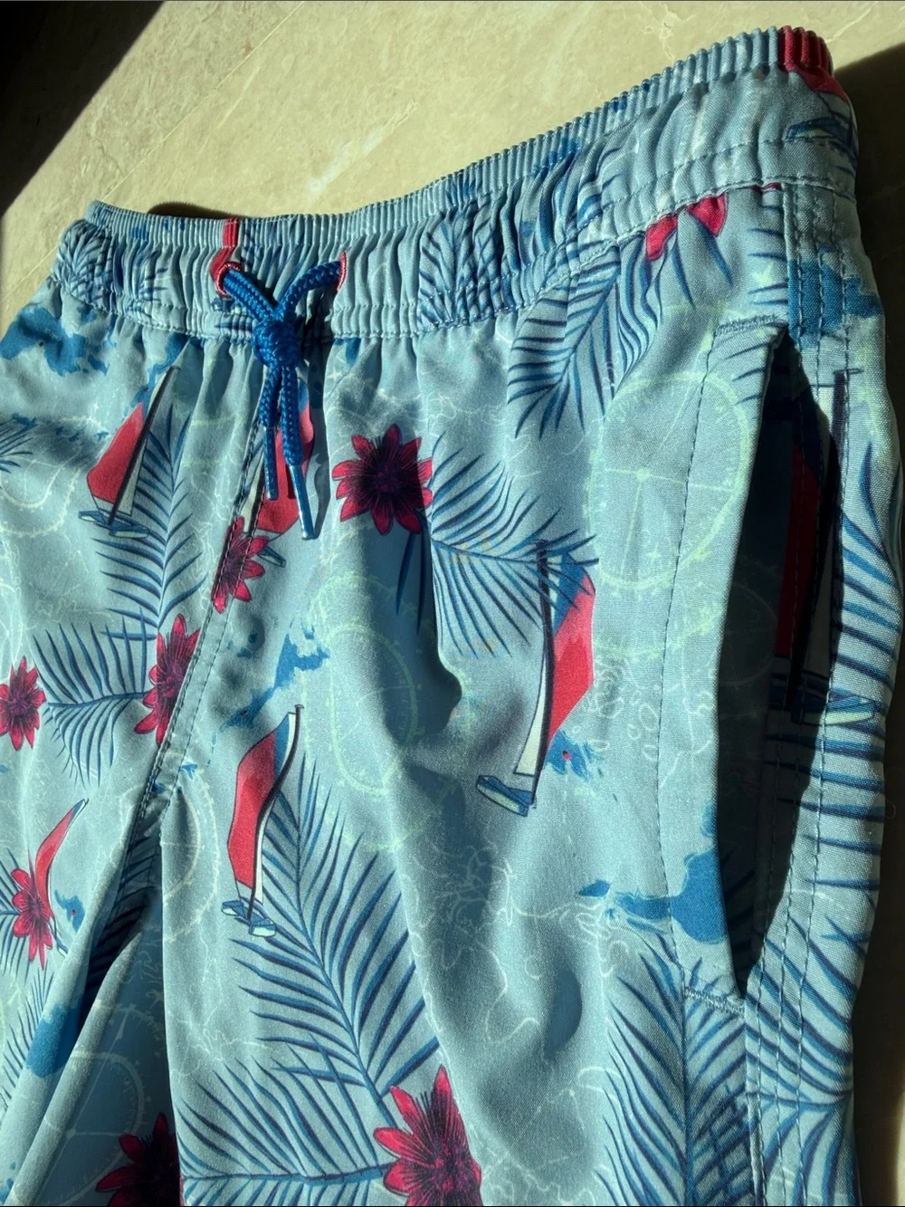 Vineyard Vines gently used
